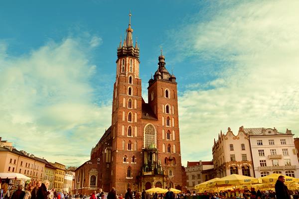 Co sprawia, że w Krakowie dobrze się mieszka?