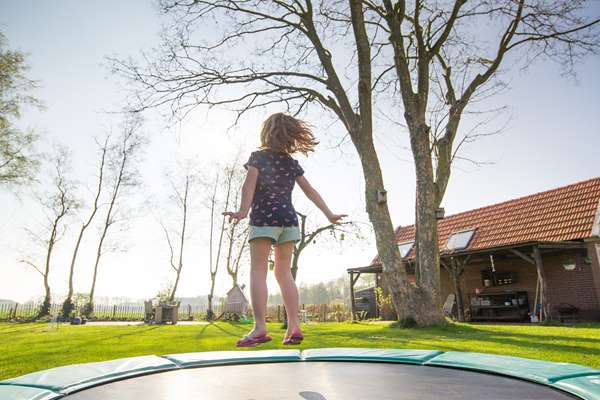 Mata do trampoliny – na jaką się zdecydować?